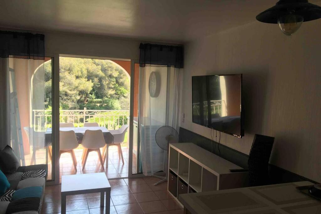 Appartement T2 Avec Piscine A 100 M De La Plage Six-Fours-les-Plages Eksteriør bilde