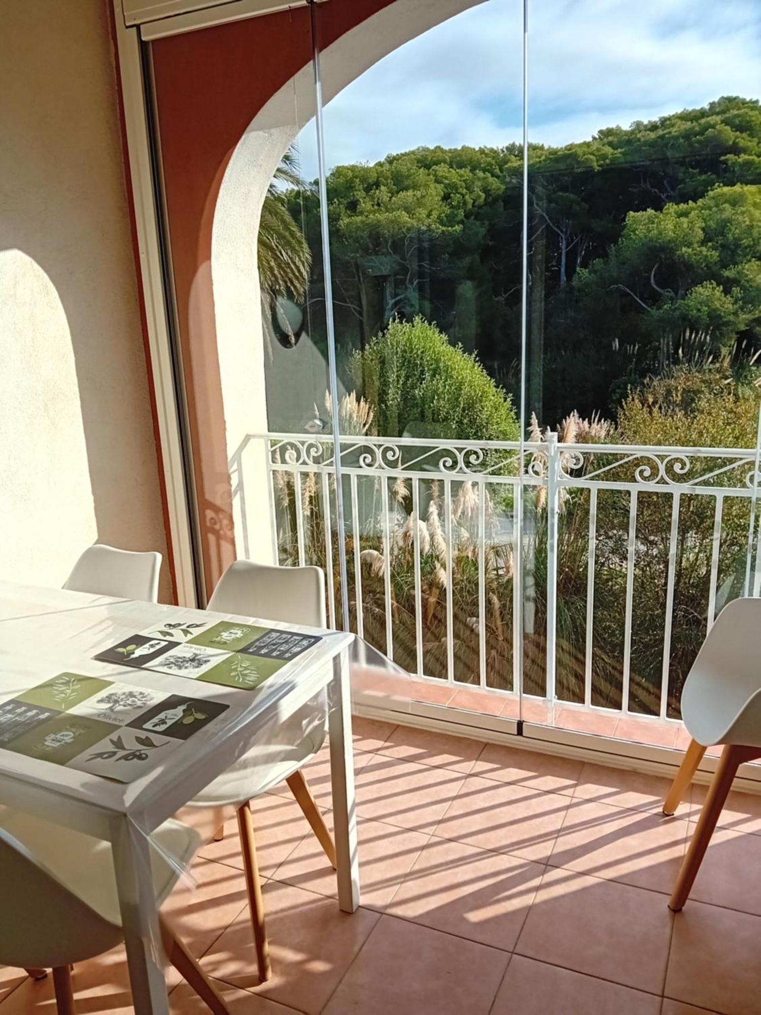 Appartement T2 Avec Piscine A 100 M De La Plage Six-Fours-les-Plages Eksteriør bilde